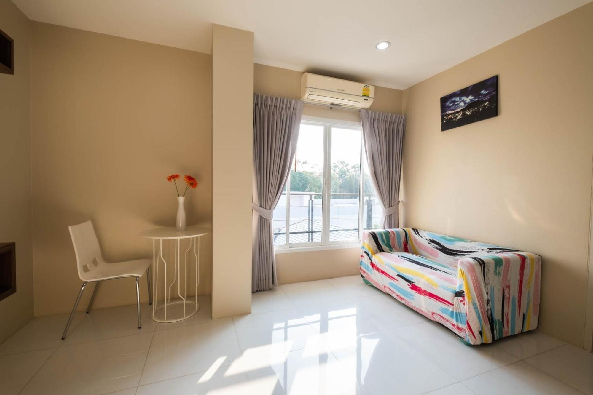 Khao Rang Place Phuket Bagian luar foto
