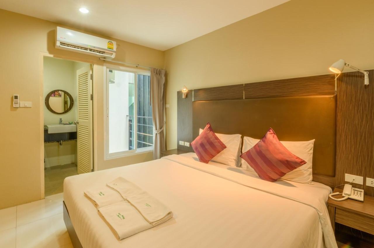 Khao Rang Place Phuket Bagian luar foto